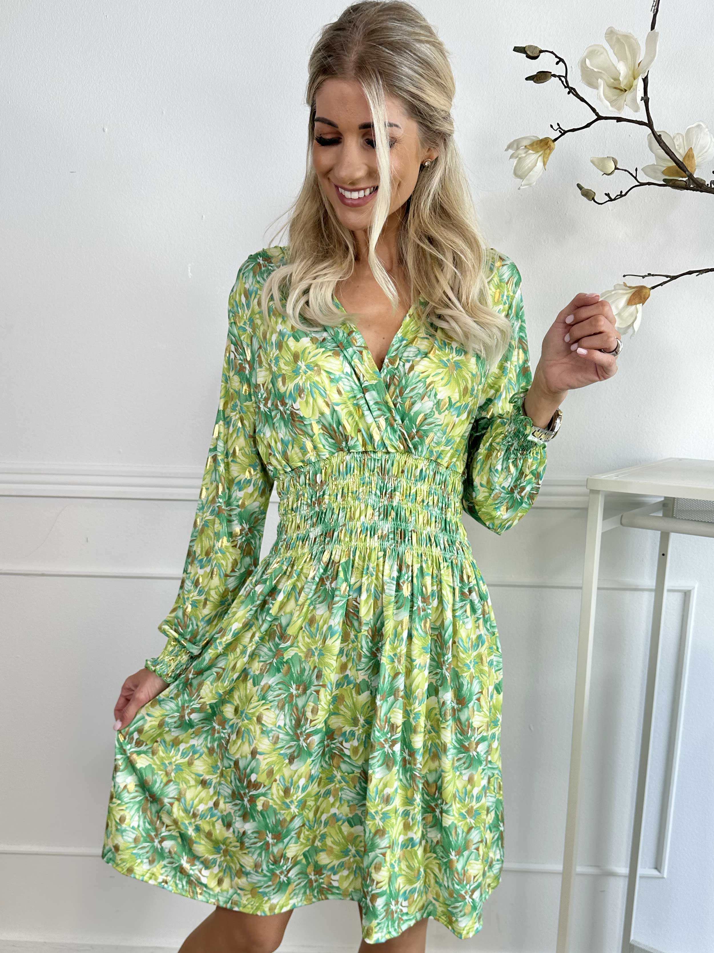 Pams Floral Short L/S - Elastisk kjole med smock i livet